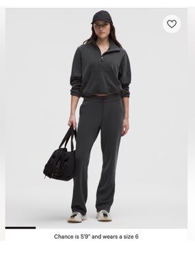 NWT Lululemon size 6 black softstreme pant